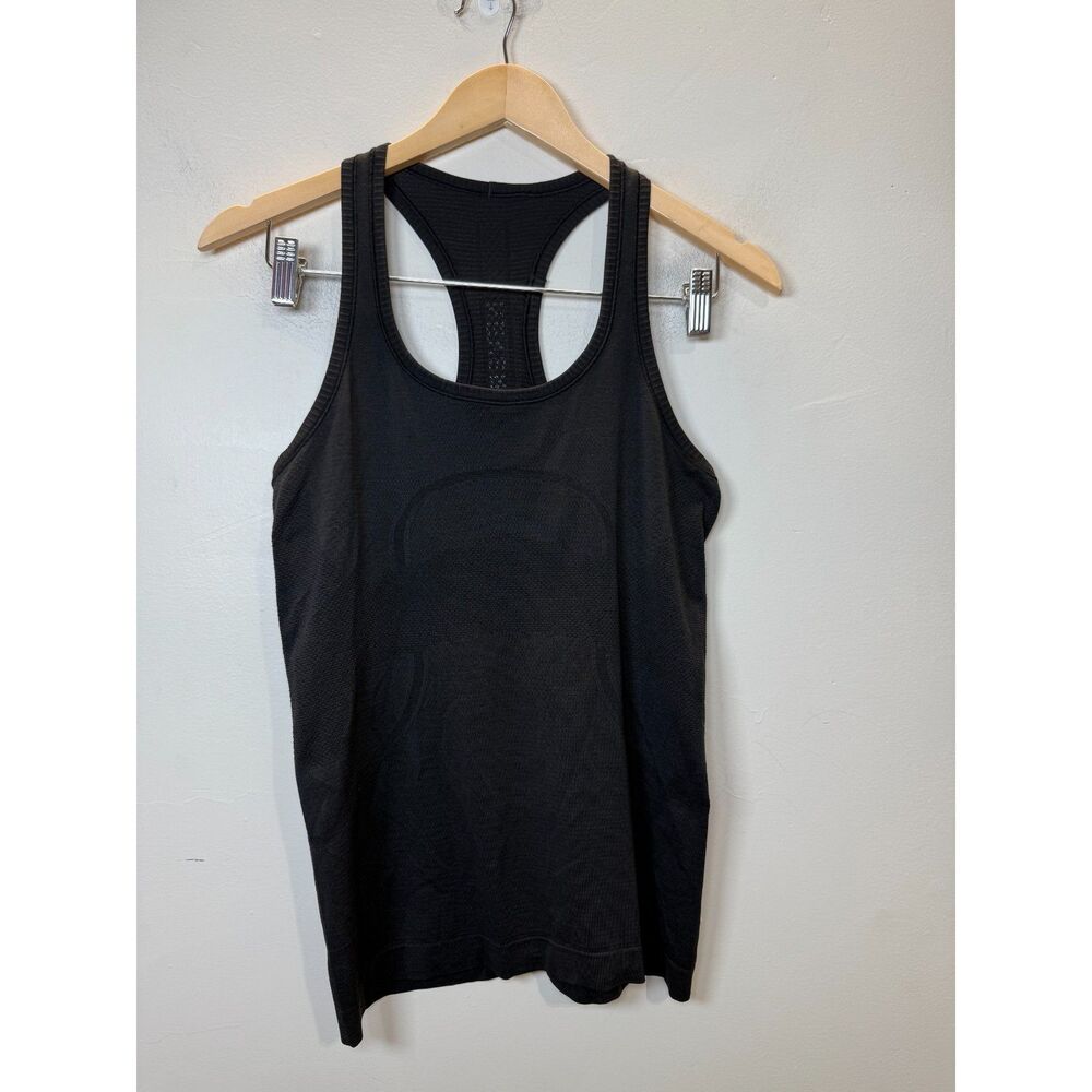 Lululemon Women's Size 6 Black Racerback Tank Top Pullover